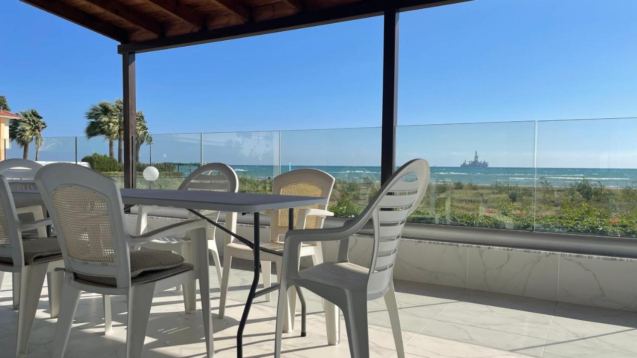 Beachfront Villa - Dasaki Larnaca Ngoại thất bức ảnh