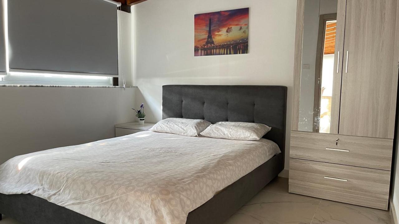 Beachfront Villa - Dasaki Larnaca Ngoại thất bức ảnh