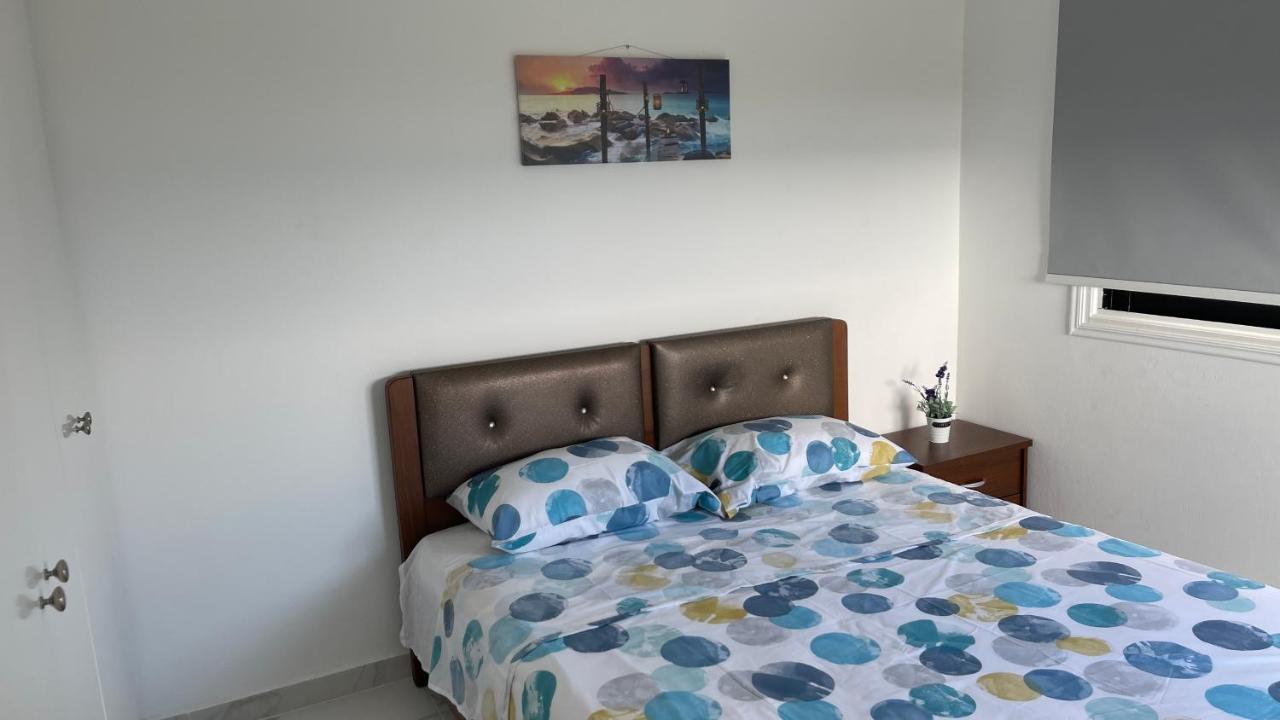 Beachfront Villa - Dasaki Larnaca Ngoại thất bức ảnh
